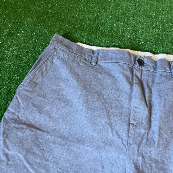 Old Navy Flat Front Ultimate Slim Built-in-flex Chambray Chino Short Size 40 - Picture 6 of 13